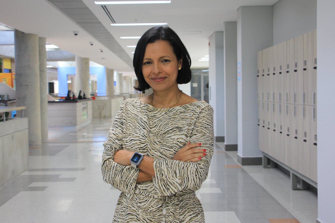 Dr. Anabella Martínez fue elegida miembro de la junta directiva del Council of International Schools (CIS)